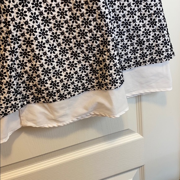 Autograph New York Flower Pattern Skirt - Picture 3 of 9